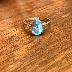 10KP gold aquamarine ring